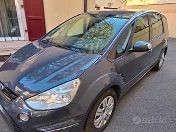FORD Smax