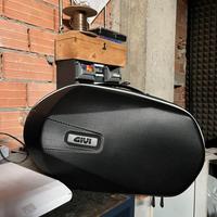 Valigie laterali Givi 3D600