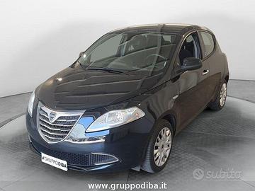 Lancia Ypsilon III 2011 Benzina 1.2 8v silver...