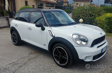 Mini Countryman Cooper S 4All 184cv