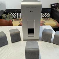 Casse e subwoofer LG per impianto home theater 