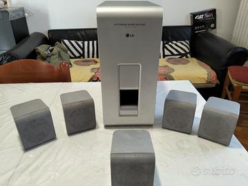 Casse e subwoofer LG per impianto home theater 