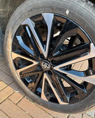 Cerchi in lega ORIGINALI TOYOTA AYGO X  18'' com
