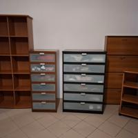 Armadio libreria scarpiera scrivania sedia ufficio