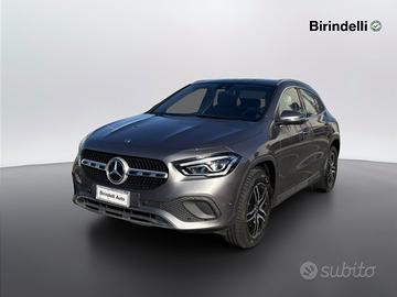 MERCEDES-BENZ GLA (H247) - GLA 180 d Auto