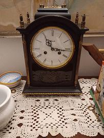 Orologio da tavolo e a muro