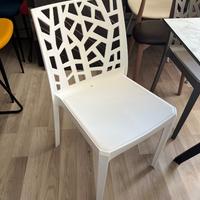 Sedie bianche da esterno stupende