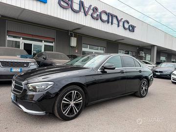 Mercedes-Benz E 200 Berlina d Business Sport