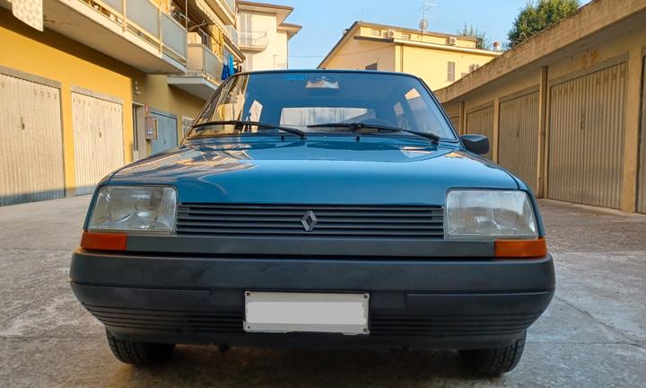 Renault 5 - 1985