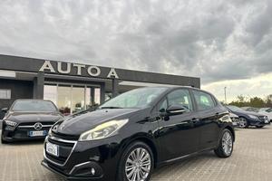 PEUGEOT 208 PureTech 82 5p. Allure