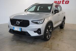 VOLVO XC40 B4 AWD automatico Plus Dark