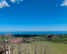 Villa con vista panoramica, San Costanzo. M/1674