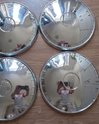 4 Coppe Ruota Borchie Fiat 124 128  1100R  235mm
