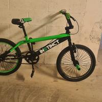 BICICLETTA BMX 