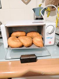 Piccolo fornetto e speaker 