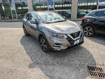 NISSAN Qashqai 1.5 dCi N-Connecta