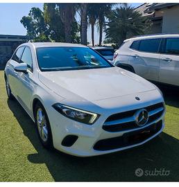 🚗 Mercedes-Benz Classe A 180 – 2019 | Perfetta |