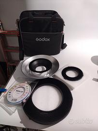 Ring Flash Godox R200 + borsa e accessori vari 