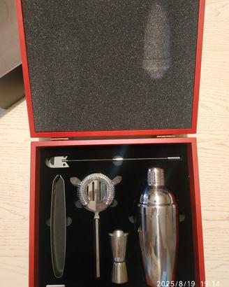 kit shaker per cocktail