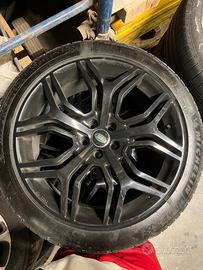 Cerchi in Lega e gomme Discovery Sport