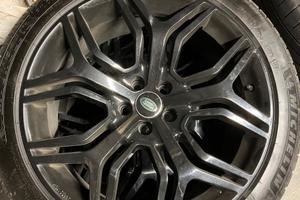 Cerchi in Lega e gomme Discovery Sport