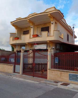 Immobile indipendente con giardino