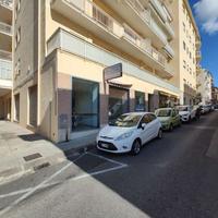Ampio Locale al centro di Sassari