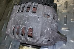 Alternatore RENAULT MEGANE 1870cc DCI del 2001