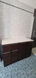 mobiletto con piano in marmo