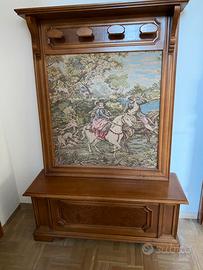 Cassapanca con attaccapanni