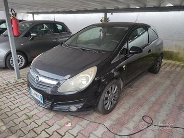 Opel Corsa 1200 gpl