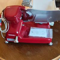 Affettatrice BERKEL 370 a gravità