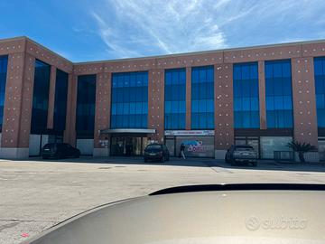 Locale 200mq