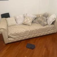 divano letto in pelle