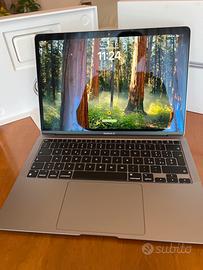 MacBook Air 13" M1 (2020) - 8GB RAM / 256GB SSD
