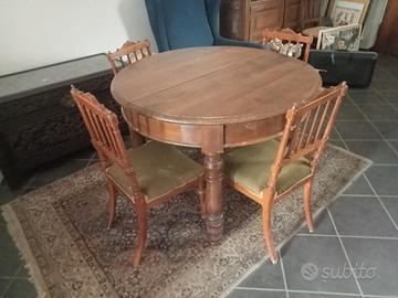 Tavolo  rotondo in legno, allungabile
