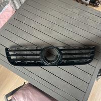 CALANDRA MASCHERINA MOSTRIN ANTERIORE VW POLO 2008