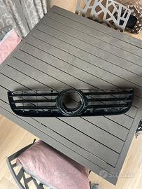 CALANDRA MASCHERINA MOSTRIN ANTERIORE VW POLO 2008