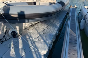 Piattaforma alaggio gommone barca