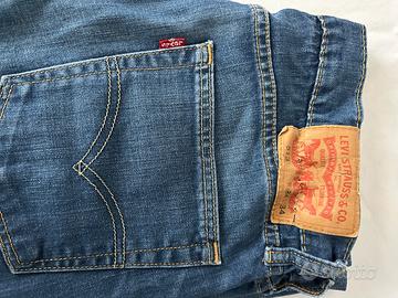 levis 513