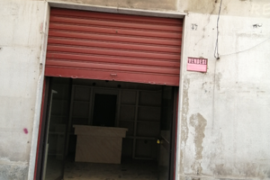Locale commerciale a vendere
