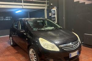 Opel Corsa 1.4 16V 5 porte aut. Cosmo