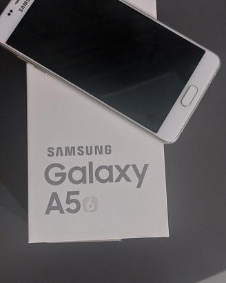 Samsung Galaxy A5 . 6