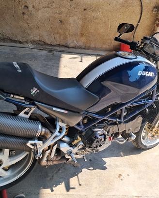 Ducati monster s4r