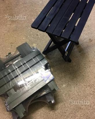 Sgabello in legno