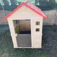 casa e scivolo bimbi