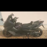 Yamaha tmax 530 
