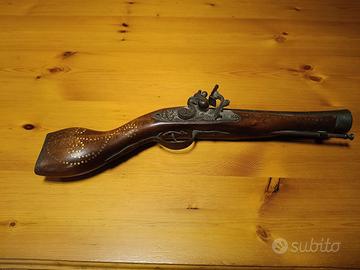 antica pistola avancarica 