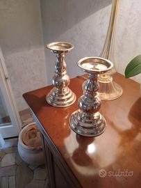 Coppia di candelabri in argento 800