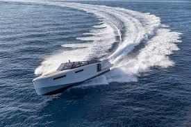 Skipper per trasferimenti / compagnia in barca